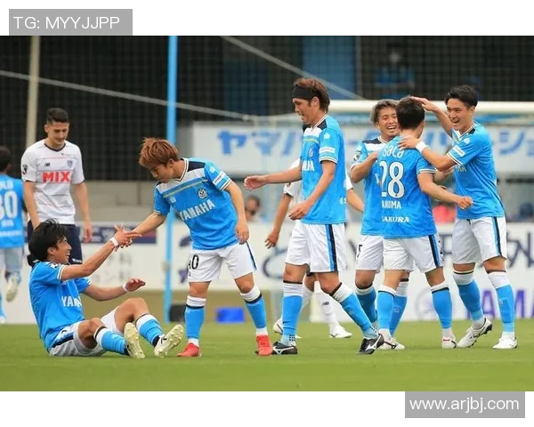 山口雷诺主场迎战冈山绿锥期待一场精彩对决的足球盛宴